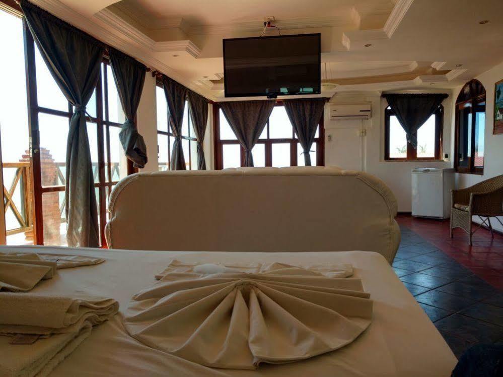 Pousada Do Toby Hotel Canoa Quebrada Buitenkant foto